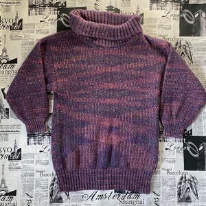 Wyndcliff Women's Purple pink marbled striped turtleneck sweater vintage 80s